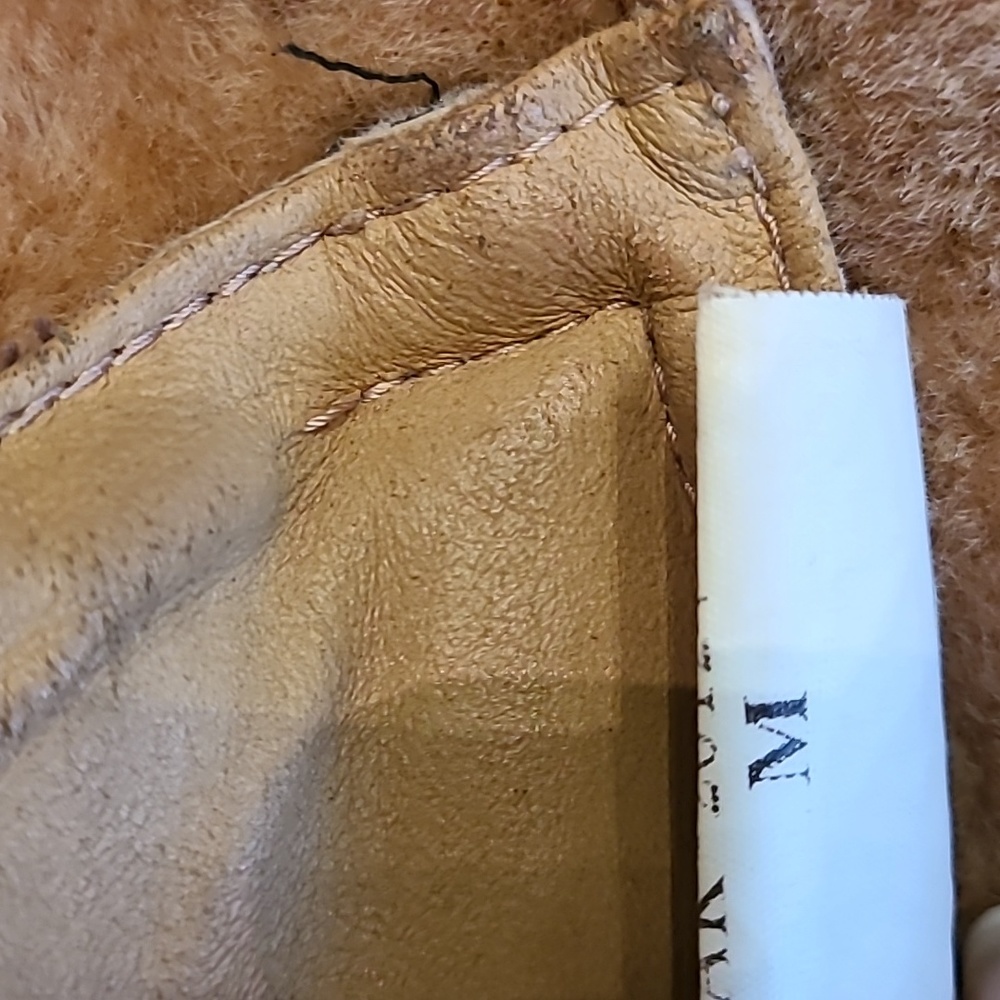 Gian Moti 100% Sheapskin Shearling coat size 38 Medium - Picture 15 of 16